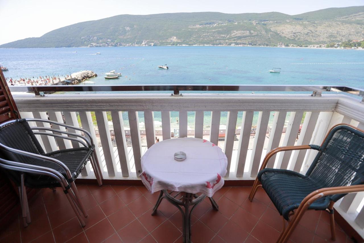 Apartments Cebra Herceg Novi Exterior photo