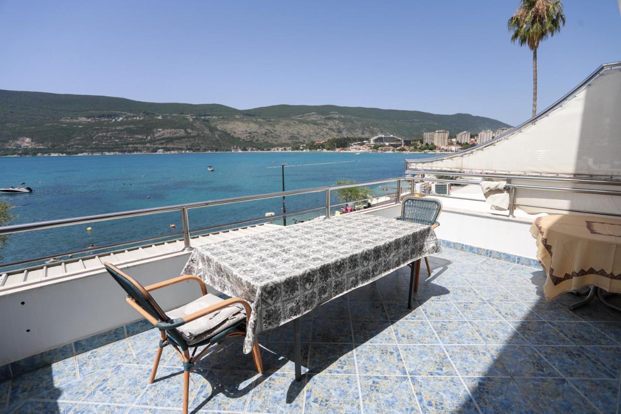 Apartments Cebra Herceg Novi Exterior photo