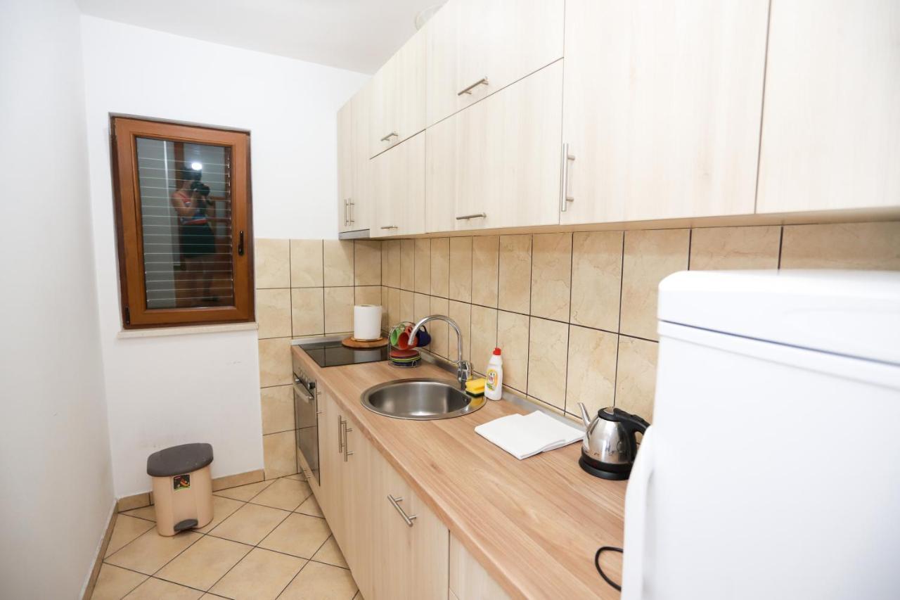 Apartments Cebra Herceg Novi Exterior photo